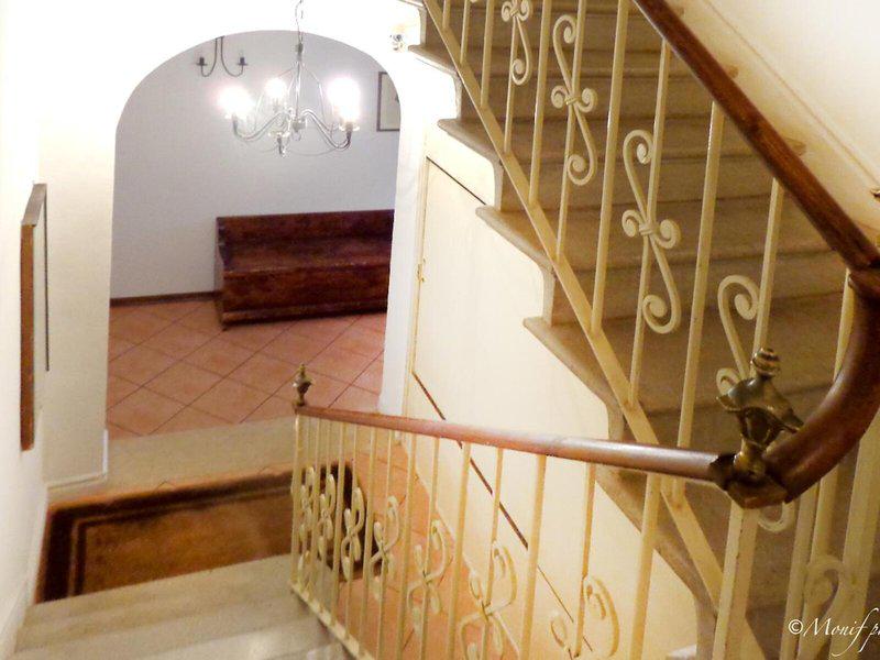 59F8461A5FB9DC48999C61C7B9B9E190