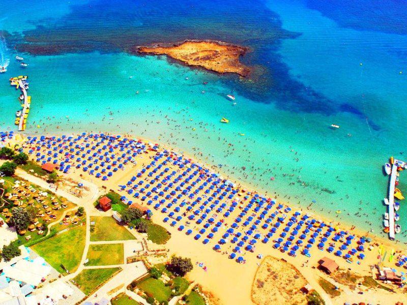 951AED7918F6969C17F3176A29A6EA8B