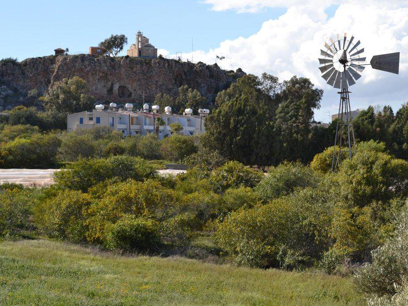 C79A05F22F85091745788E471593D860