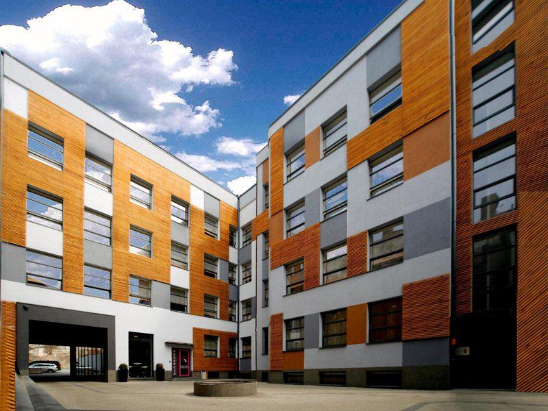 98F77ECF28E63E8892E665DA0F268360