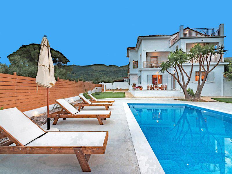 B4707F93FFEB0EA8F53E991515358277