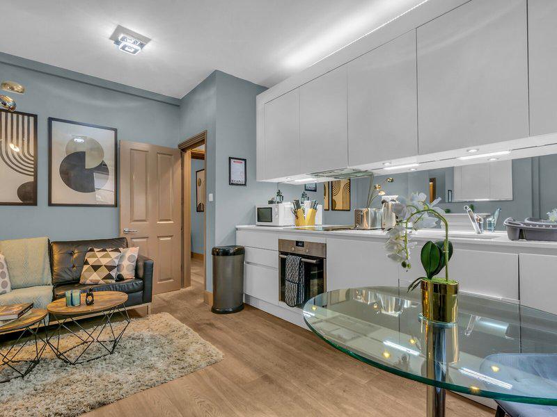 47E5549A5400B7E9AF7F619EDC27A6F2