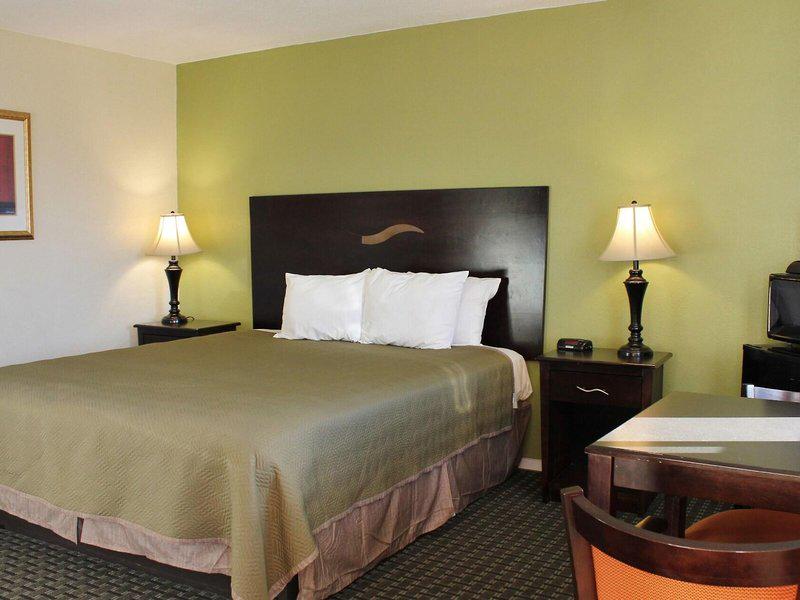 238838E97286A53DA2901D05833F4301