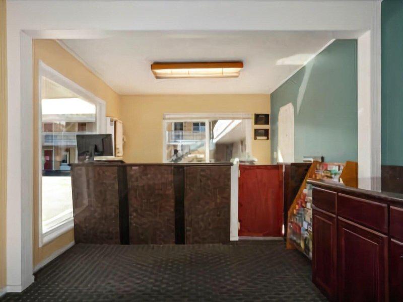 E10D6F54DE38F303C01B905C2532CDCF