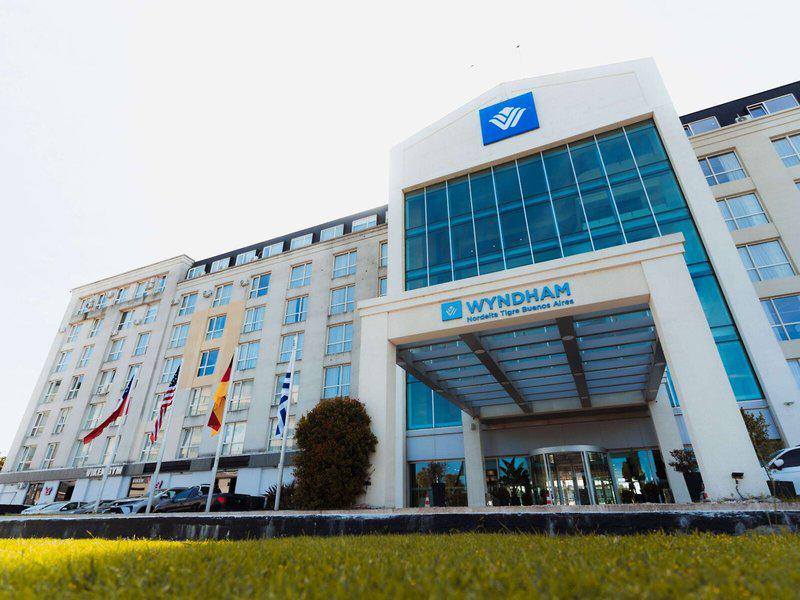 B1B00A2A153AC0F0BA294FFF93085AFE