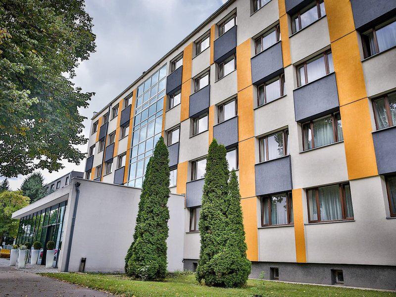 6B08F30E820CD3512773634AE601E7CF