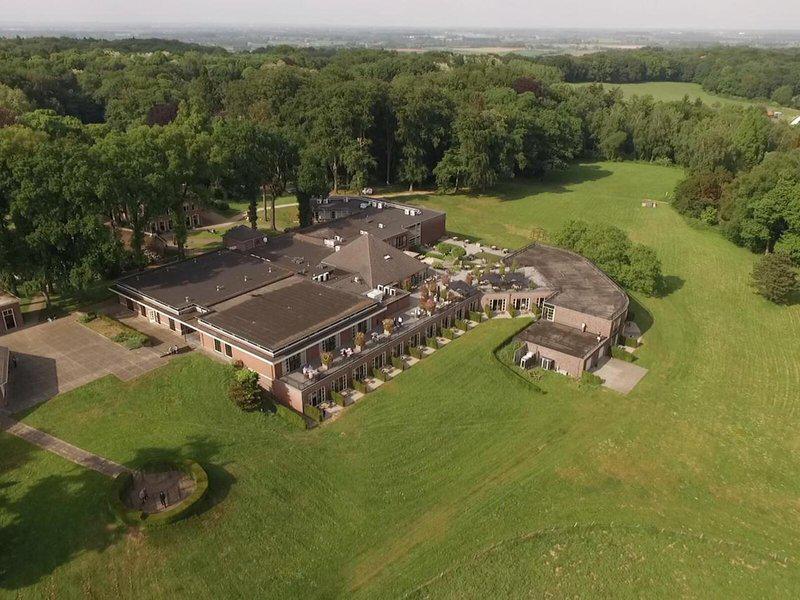 7B80D1C413CAFA00F5C3AC2186E8CE07