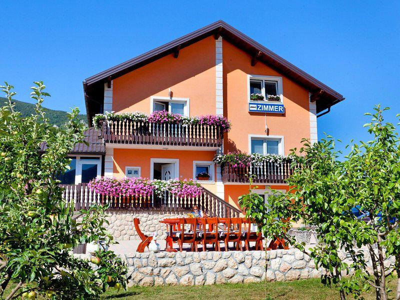 CF39F8FDADD839459C9F8A5F4598692E