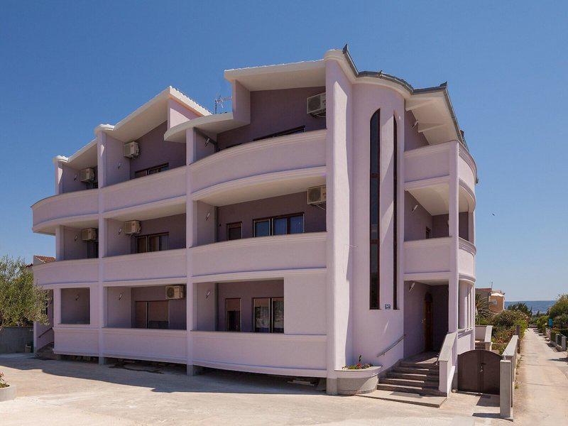 92B431AED4FD3446D789889E832E090F