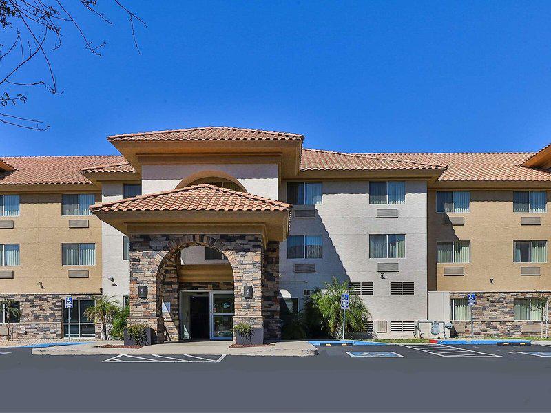 D97A9C709E44A5EFF545D1AFD72EF875