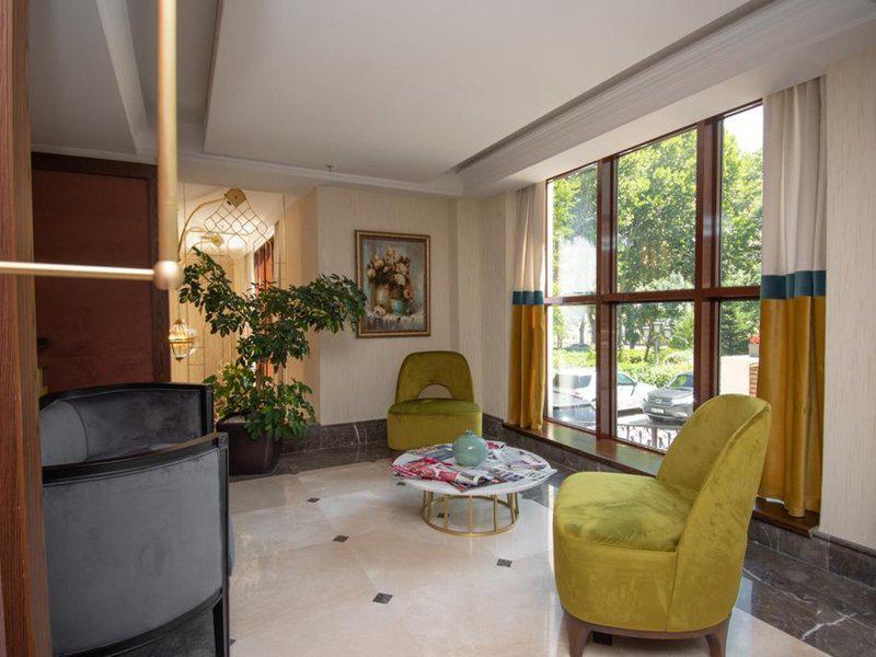 B40640876A8AE9AEF4D1F15E61F894C8