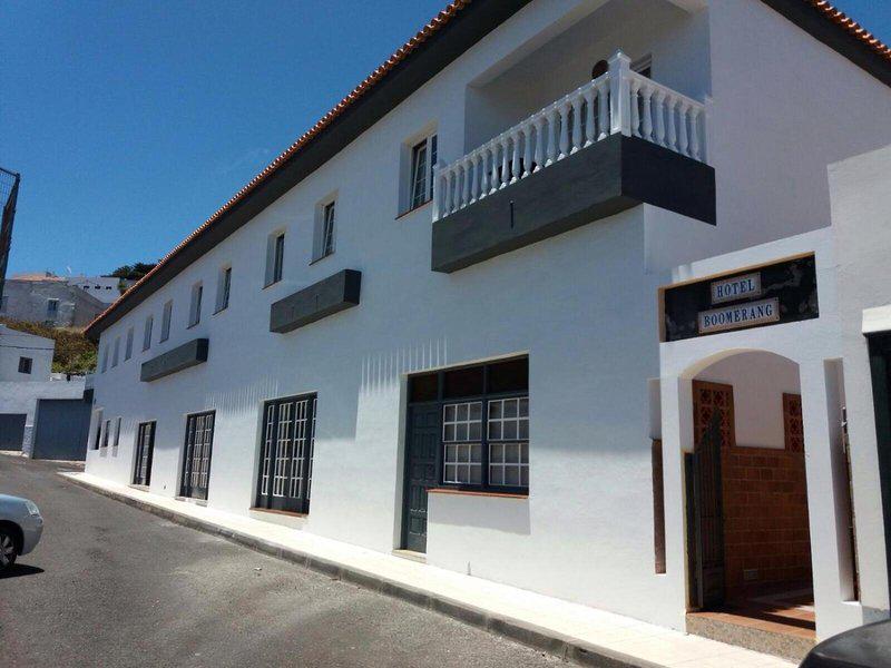 EA2D9AD59CED99F6417FCFC3CE9394B7