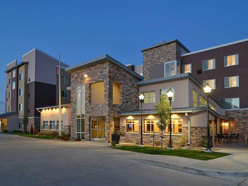 77831F3EA25175E10B32D62F1DD8CF7D