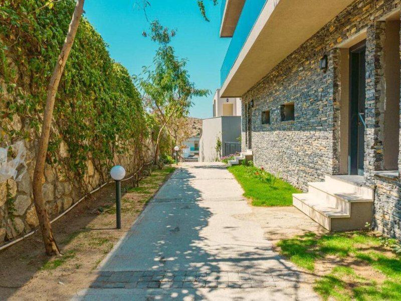 57FF2D1121F1281D9107081AF6824D28