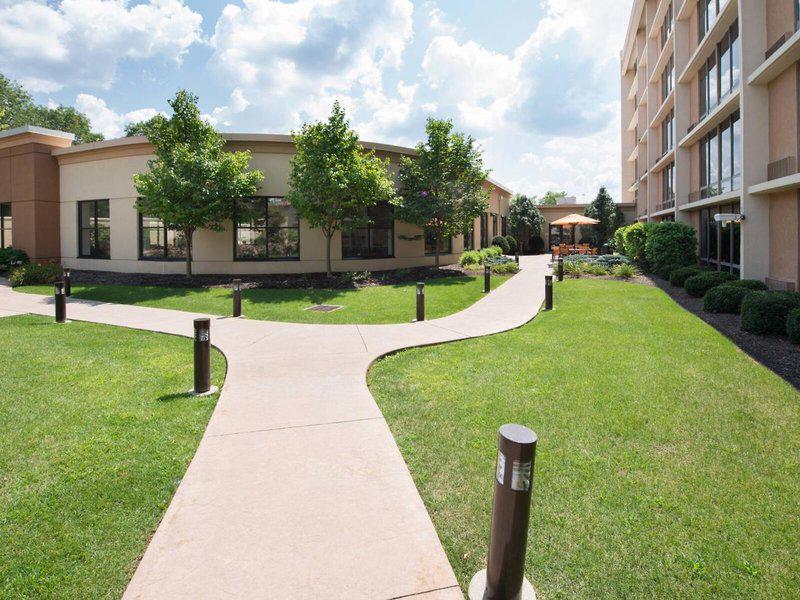 3B7217C9F89D9C652C19D52CF2BA3FD7