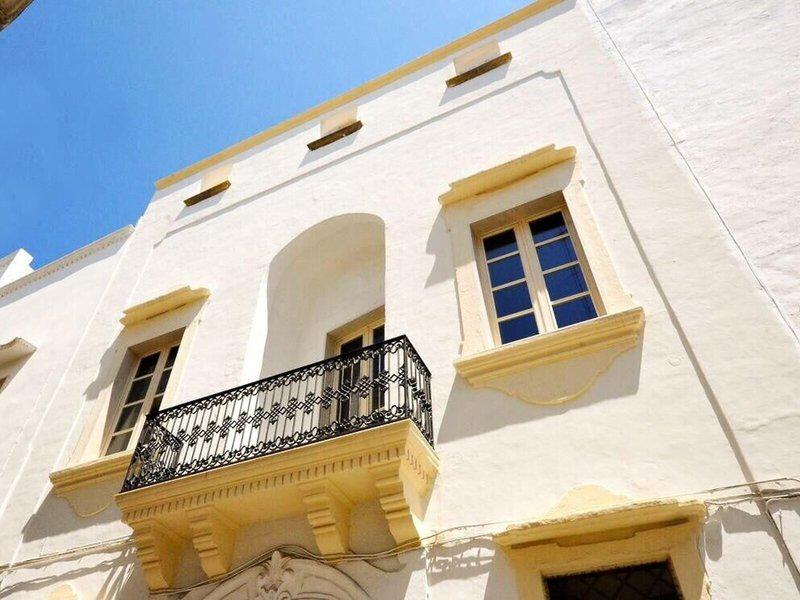 C7DACECC6AA1A9B8D8FBE56FE39A0E61