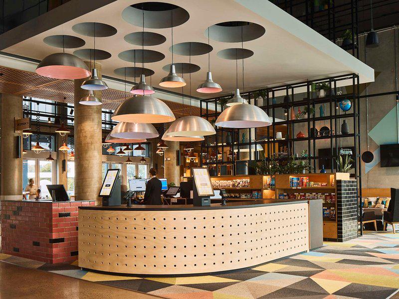 985E1B4BB8B84C12B4CE104C134DD718