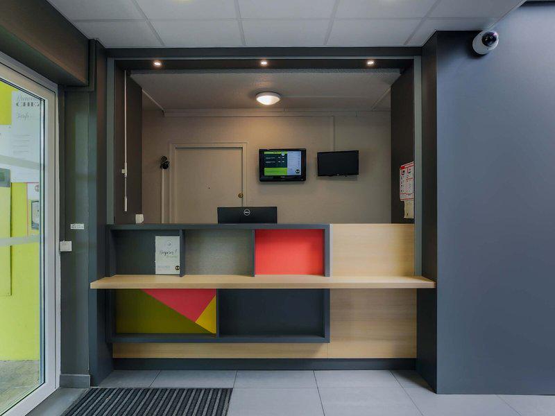 A65118F12870CED294D333A50FB84143