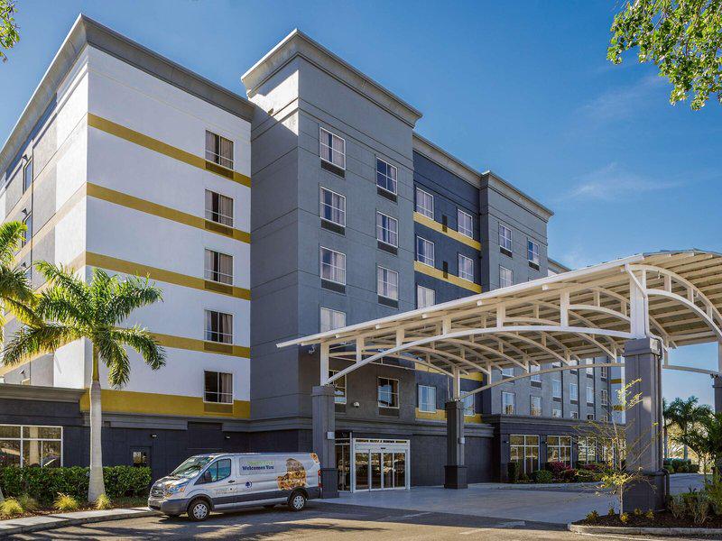 6B8B4552CA95E6ACBFF329161E68DC66