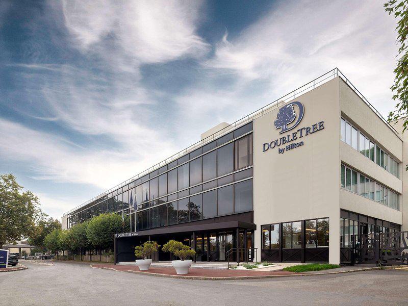 22E3C52A831E9C3D87D4E1FB2099E254