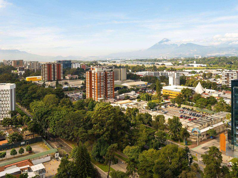 BE68134098EA9E55EEC479A4ECC07461