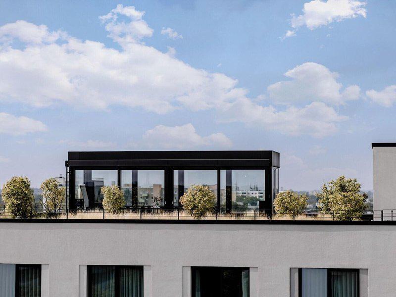 B8CECB195A4FD2EE77AD36733C7C3AAE