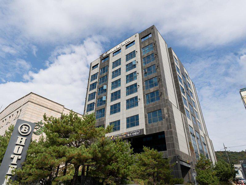 1D9B67DA7F5F8795F17F33347586A7F2