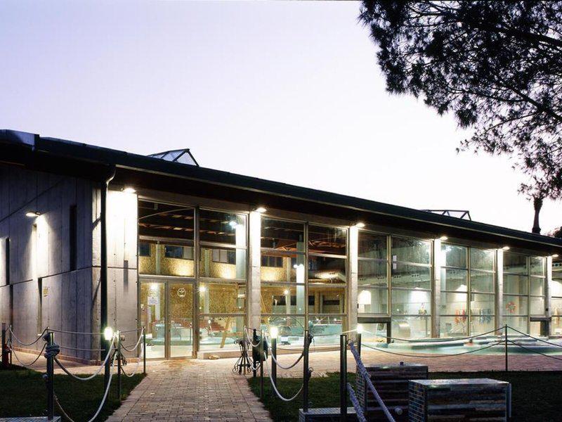 58166590ABD60434D9364FA0F9ADB80C