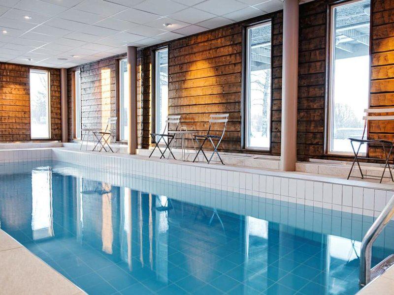 157782762A93EFDDF6A922AE273E2D37