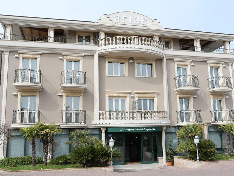 B4B249E77762875A605D67C0C88AD224