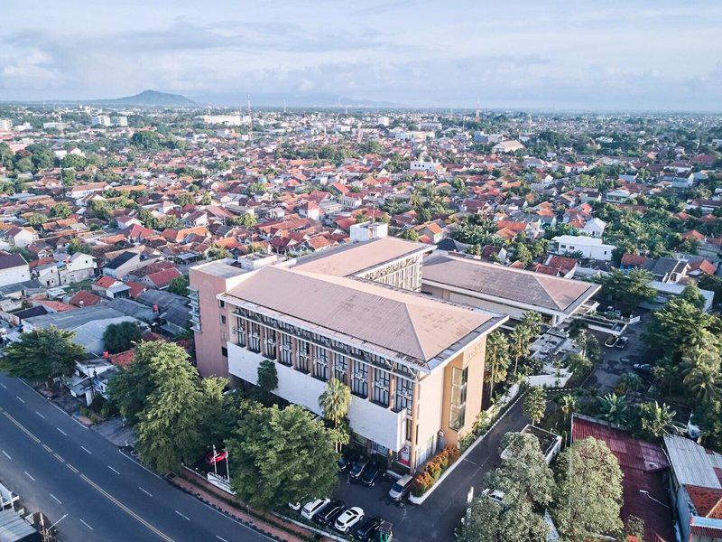 C9779165B2E33B3D73AA7F94A43983C7