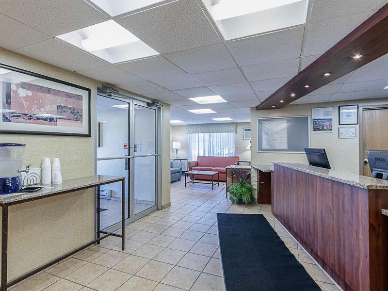 9028D55CA10EF07DE305E8467F6EF1D0