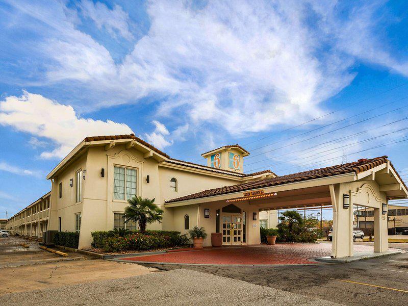 50DFB19FB420750BF0D404BCE75B45F5