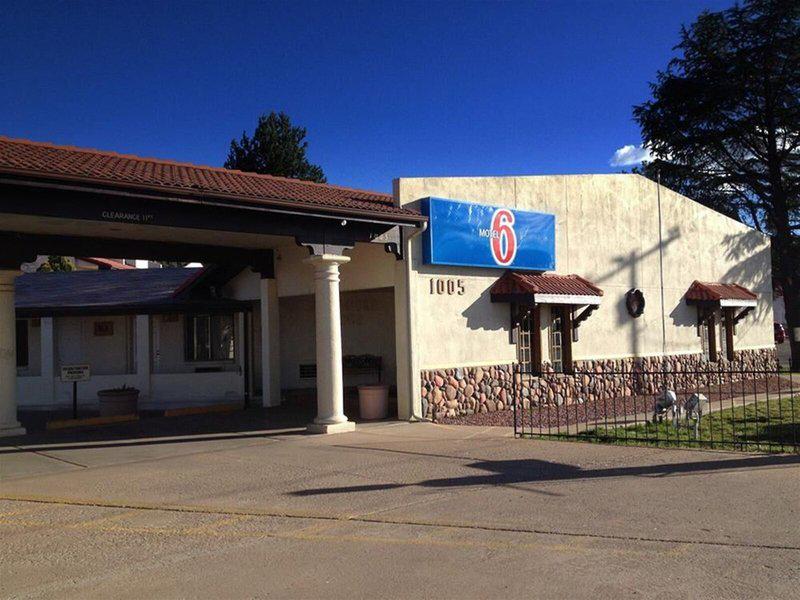 01B77DB4AE3096E79C3E52D6EDE66008