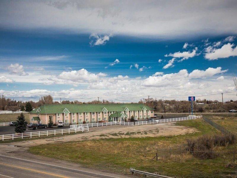 C540EAC2C447AB56837E444B770804AB