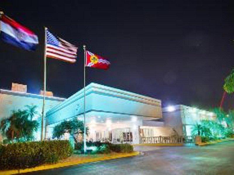 66FEFE2AA7B858B1BFB86385D8E9C88B