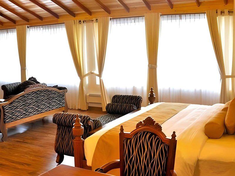 F4FB6B395A98131AB9BF8BED98665157