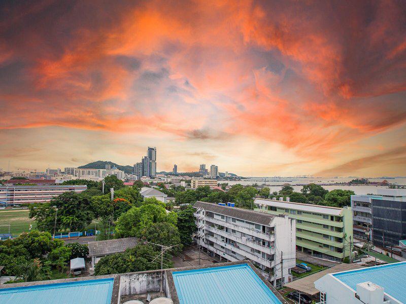 303A42022012EE86D66F9936AF3828B4