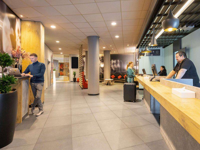 1C2CCBD5BC181F1B88B4C88AB6DED5E4