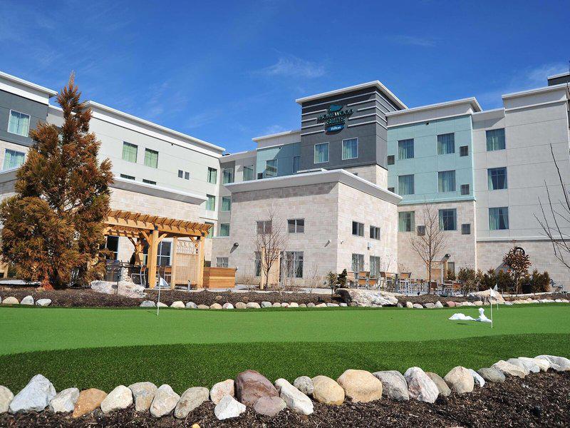 C636BF3B932770776E08819432DB11D6