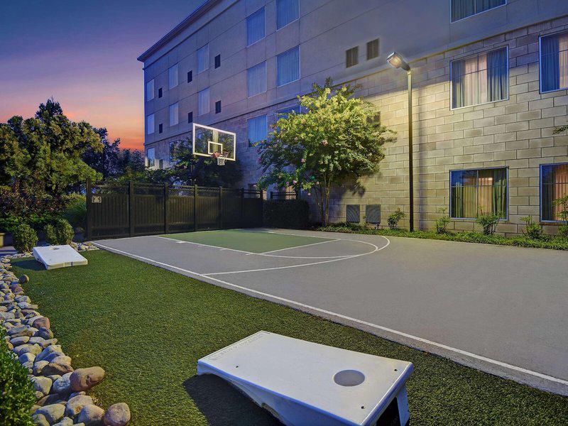 FA23FA819FC23C9E95BE46A0BA6607EB