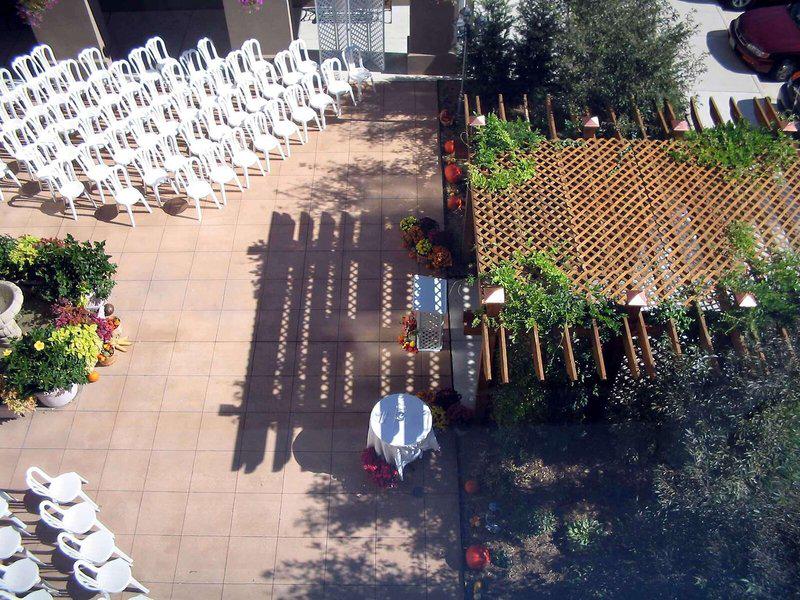 6350CA982F72647CBE7D8FCA3D21EAC3