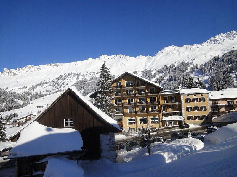 BE90C0B1B5EAD06704404E8EF13D6973