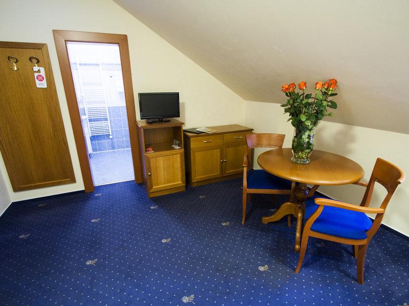 6CD598C8209929CB4E3D787CC8B4F7F0