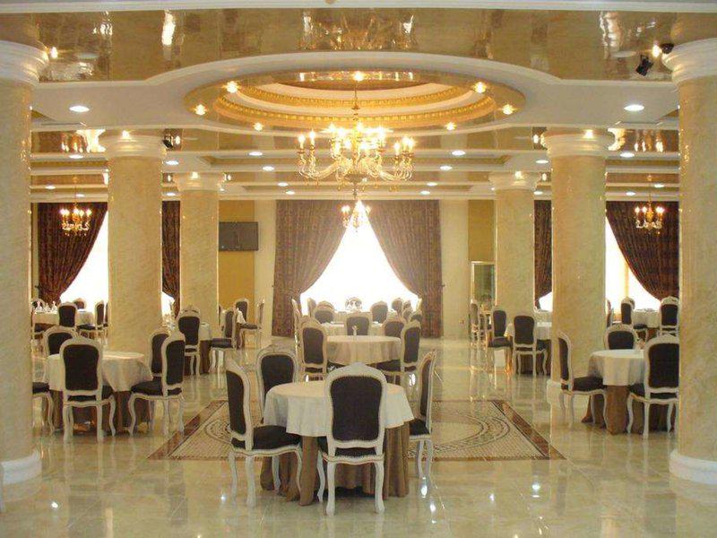 695AAE6150D31D4F53F5E32A5A87F72E