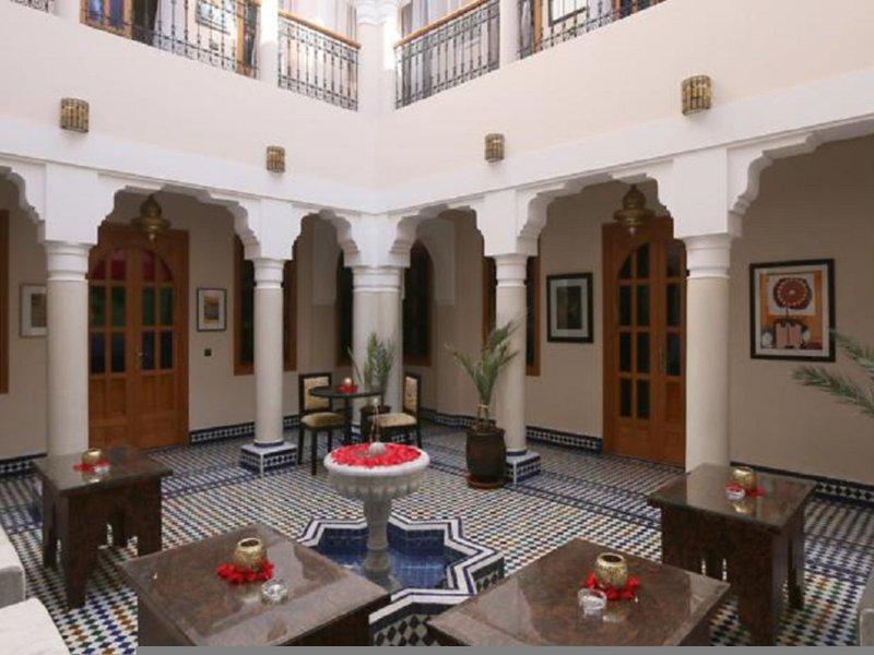 91816DB39E69EEC42A4BC4F0A5C82131