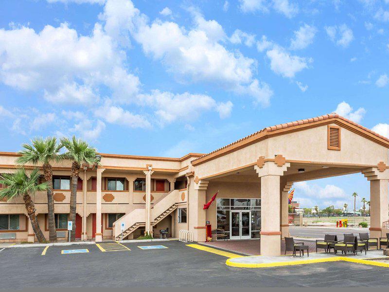 6B53F76F1D6FA846DBADD883C18C053A