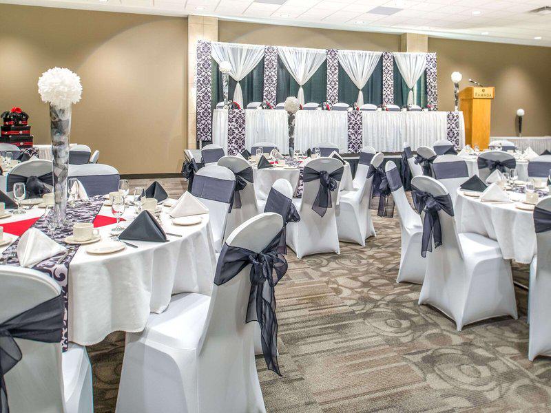 D89CA27D718890C30AF61C2549410022