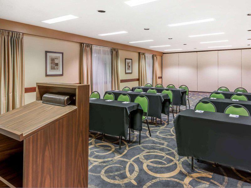 F8158F247684D2D53E6099CDD169E209