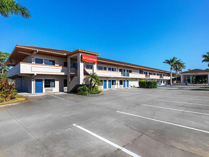 5C901F6BDDC4191E23789747F1EA7E7A